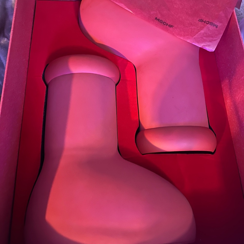 Big red boots